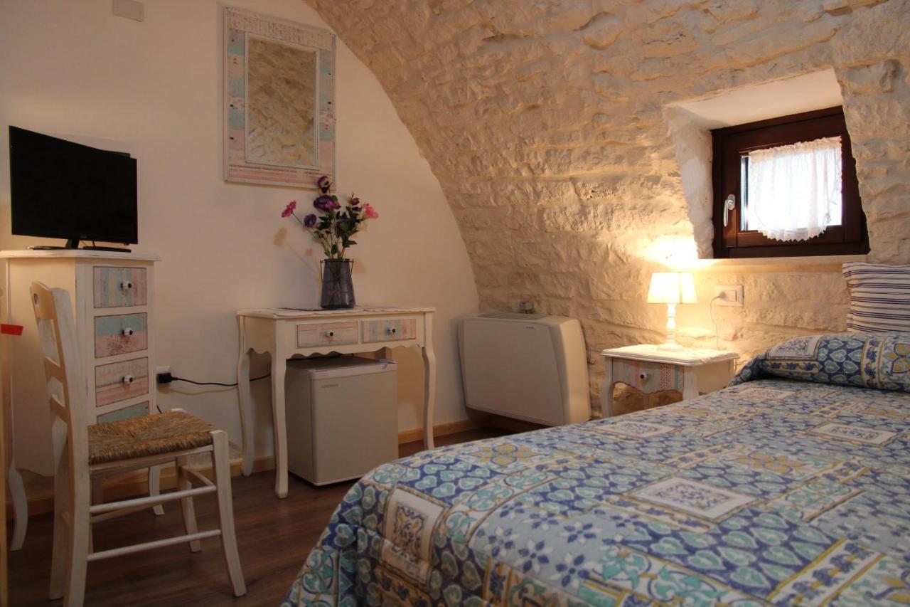 Trulli Donna Isabella Bed & Breakfast Локоротондо Екстериор снимка