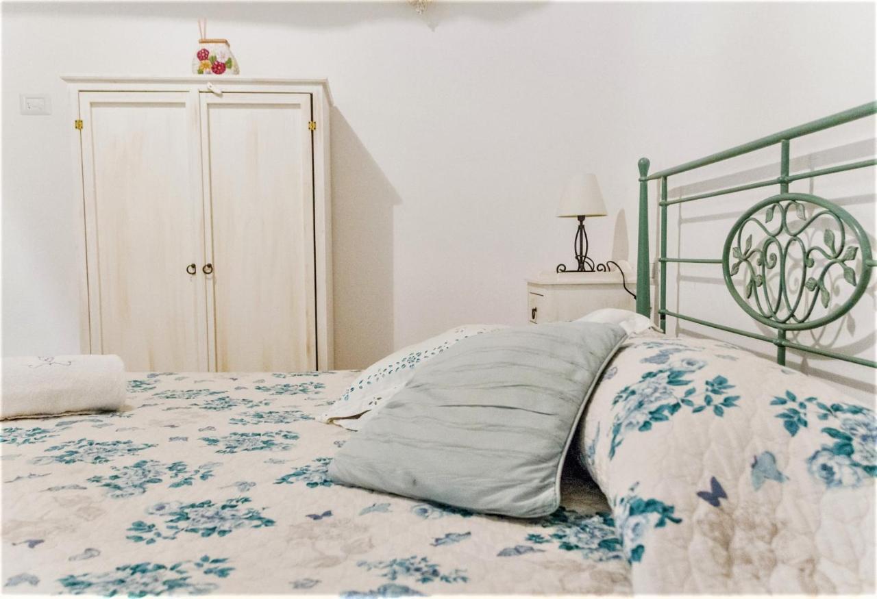 Trulli Donna Isabella Bed & Breakfast Локоротондо Екстериор снимка